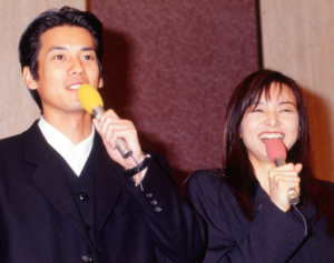 眞子さま＆小室さんと対照的…百恵さん＆友和、唐沢＆山口智子らの幸せ結婚会見現場