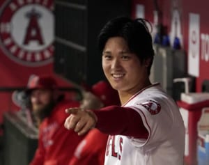 大谷翔平　四球攻めに「勝負しろ」と怒るファンも“むしろ名誉”と偉業称える声