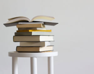 佐藤勝利が主演舞台で「真っ裸やん」最近の読書と料理は？