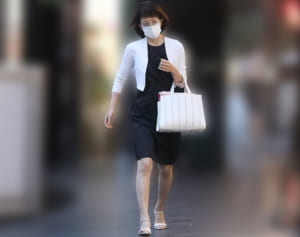 沢口靖子の“科痩研”な休日！最新美容クリニックで5時間美肌ケア