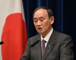 菅首相“最優先はコロナ対策”豪語も「国会開かんかい」と猛批判