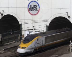 ユーロスターの車内で「誤ったマスクだ」と非難された男性が逮捕