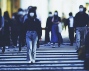 来年2月にピークの予測も…専門家に聞く「コロナ第6波」の備え方