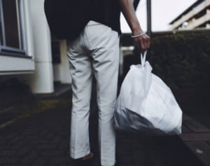 夫が動く家事指示の出し方「燃えるごみは火金の朝8時半までに出して」