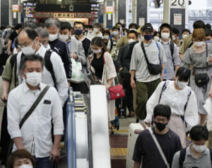 専門家提言「コロナ時代の帰省、孫訪問トラブルを防ぐ新マナー」