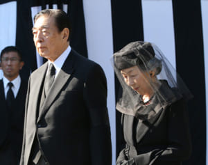 “けいさん”との間に長男が…夫との姿は見ない…元女性皇族たちの今