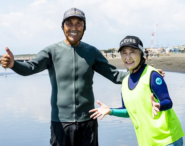 元日本2位の女性サーファーは71歳。還暦で海に戻ってきた理由