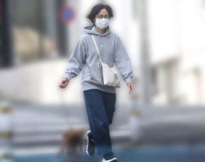 有働由美子 破局にあった“長すぎた春”…本誌が見ていた「手つなぎお泊まり」からの8年間