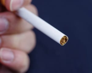 非喫煙者の女性に肺がん急増…女性ホルモン関与の可能性と医師