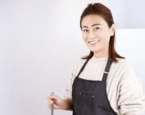 氷川きよしのエプロン姿♪若さと朝食づくりの秘密を大公開！