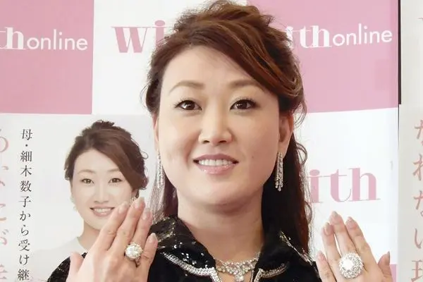 細木数子さん 不動産だけで15億円超 巨額資産を養女に遺した 周到な終活術 女性自身