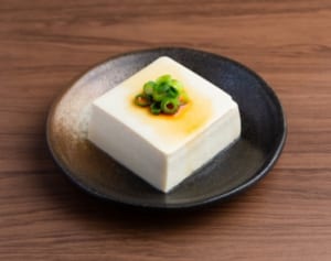 脳科学者が健康のためにしている「小腹が空いたら冷ややっこ」習慣