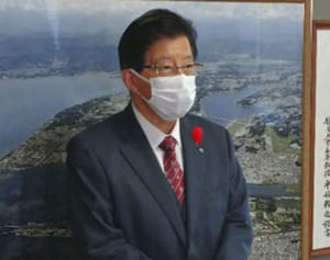 静岡県 川勝知事　コシヒカリ発言に続き「女性蔑視」発言報道で相次ぐ“辞職勧告”