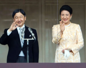 雅子さま「一般参賀」お気に入りドレスは？　2位は水色、1位は…