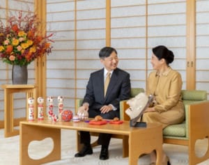 愛子さまは成年に…雅子さま58歳誕生日の夫婦水入らずSHOT