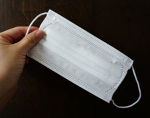 大分“鼻出し”市議、次はノーマスクで議会中断…「自分勝手」と資質問う声