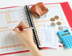 お金のプロが選んだ「2022年に買うべき」家計簿ランキングBEST3