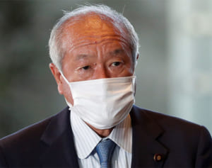 鈴木財務相“967億のクーポン事務費は過大でない”発言に「税金は誰のもの？」と非難轟々