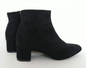 ブーツの臭いは丸めたアルミホイルで撃退！ニオイのプロ教える消臭法