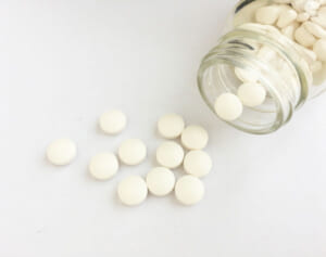 【医師解説】「オミクロン株で自宅療養」に備える市販薬とは？