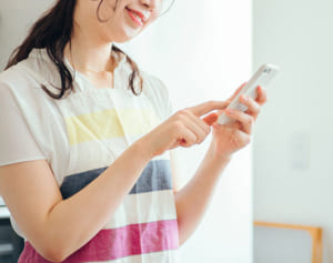 「電気の乗り換え」はスマホと電気使用量のお知らせがあればできる！