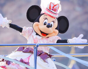 【東京ディズニーリゾートNEWS】今冬はミニーの魅力が満開