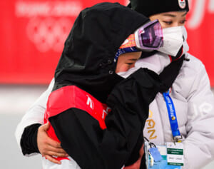 高梨沙羅「私のせい」と謝罪…メイク批判、まさかの失格にメンタル心配する声