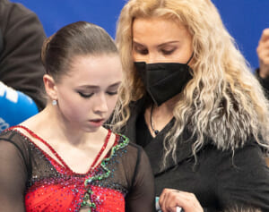 ワリエワ問題は防げなかったのか…「周りの大人たち」に批判殺到