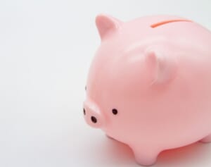 税金クイズ「暮らし編」やるだけで税金を取られるスポーツは？