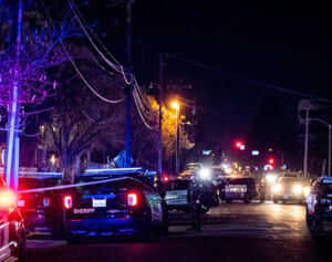 父親が教会で自分の子ども3人を自動小銃で射殺