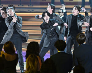 ガガ、ロドリゴと…BTSグラミー賞の舞台裏マル秘ショット