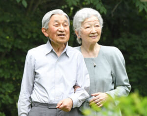 上皇陛下の「お忘れ」症状に美智子さまが始められた二人三脚の“日課”