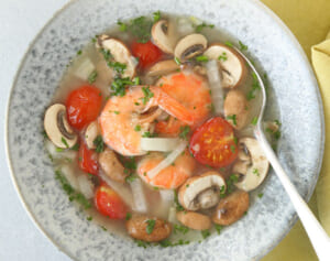 美肌、アンチエイジング効果も！レンチン4分でできる「MISOスープ」レシピ14選