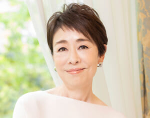 安藤優子語る認知症の母の壮絶介護「家族だけでは限界あることも…プロを頼って！」