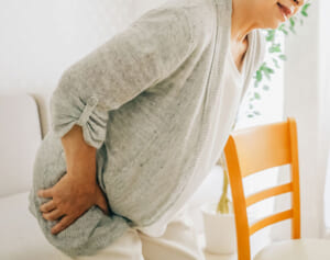 雷に打たれやすくなる？高齢じゃないと受けられない？人工関節に対する誤解