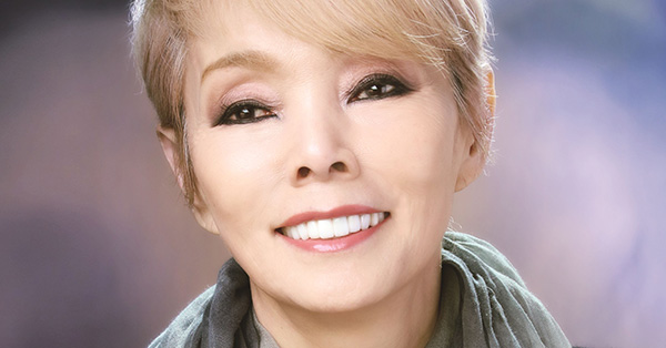 研ナオコさんの人工関節体験記「寝たきりからハイヒールで歩けるように」
