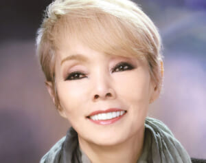 研ナオコさんの人工関節体験記「寝たきりからハイヒールで歩けるように」