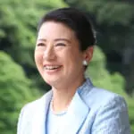 ドレス姿もいろいろ…皇族13人ご結婚の本誌秘蔵写真集