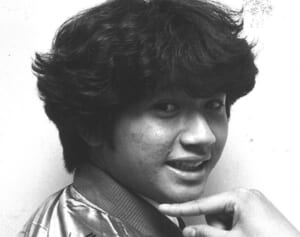 近藤真彦　ツッパリファッションの概念変えた“スケスケシャツ”