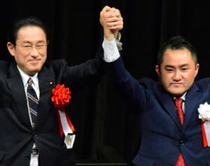 細田議長に“パパ活疑惑”吉川議員…自民党が“女性蔑視”体質を放置し続ける根深い理由