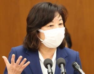 波紋呼ぶ「20代男性の4割がデート経験なし」報告…デートの定義論争も勃発