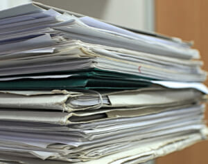 “お金に変わる紙”を失くさない！山積み郵便物の即日整理術