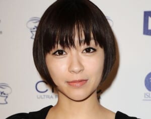 宇多田ヒカル 週3回の「精神分析」通いを告白…“母の呪縛”と向き合った9年間の苦悩