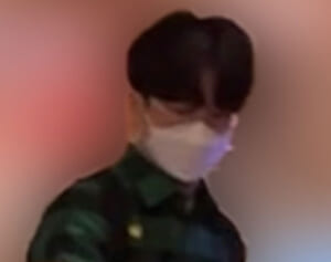 オードリー若林正恭　年収億超えでも自転車で書店へ！目撃した“倹約家”な素顔