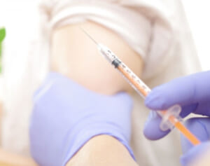 反ワクチン派で“二酸化塩素水”飲用が流行中…医師は「急性腎不全、不整脈引き起こす」と警鐘