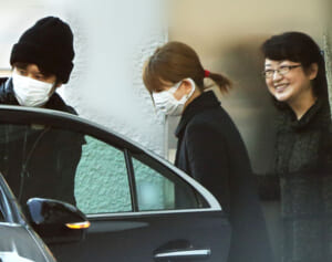 山口百恵さん　初孫に大喜びも助言は最低限！嫁も感謝する“出しゃばらない”姑の流儀