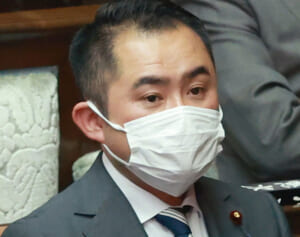 吉川議員“パパ活疑惑”説明なし…それでも議員続行で夏のボーナス286万円獲得の衝撃