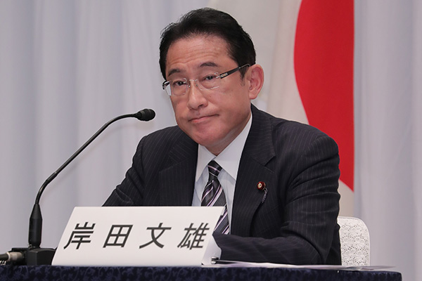 岸田首相「丁寧な説明が大事」統一教会と政治家の“癒着”への初コメントが「無責任」と非難