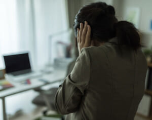 IKKOは主治医の「大丈夫」メモをお守りに 患者数急増するパニック障害への対処法