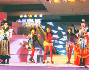 バブルに疲れた人々は『ちびまる子ちゃん』『おどるポンポコリン』のユルさにハマった